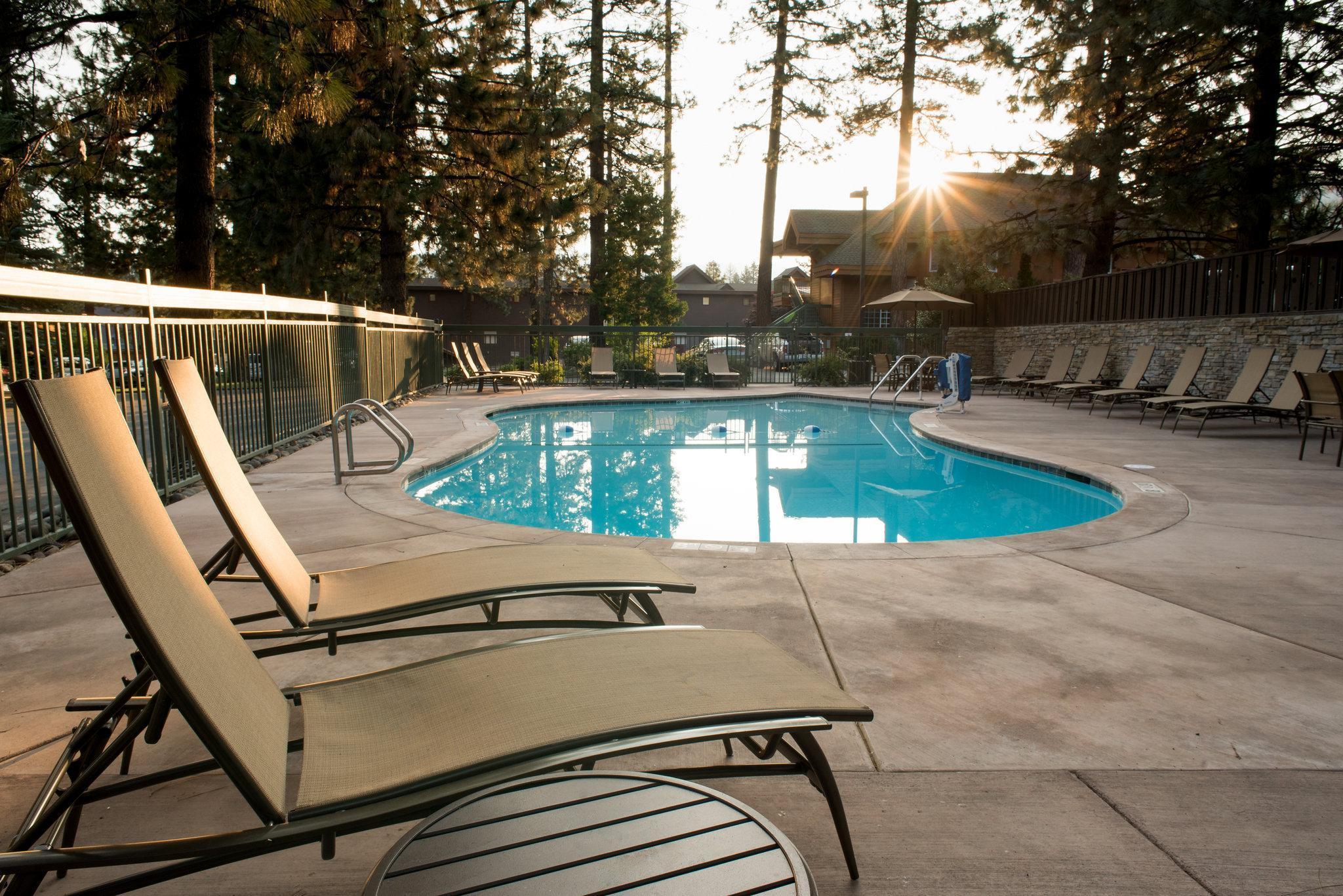 Holiday Inn Express South Lake Tahoe By Ihg Exterior photo
