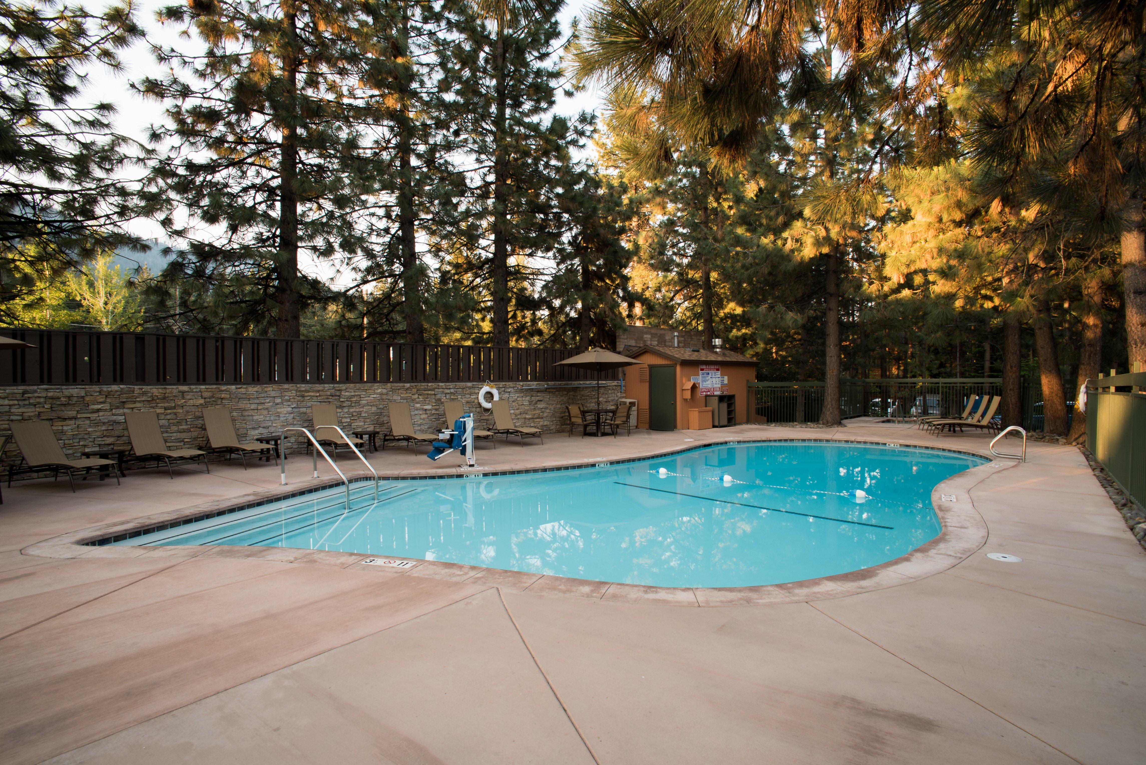Holiday Inn Express South Lake Tahoe By Ihg Exterior photo